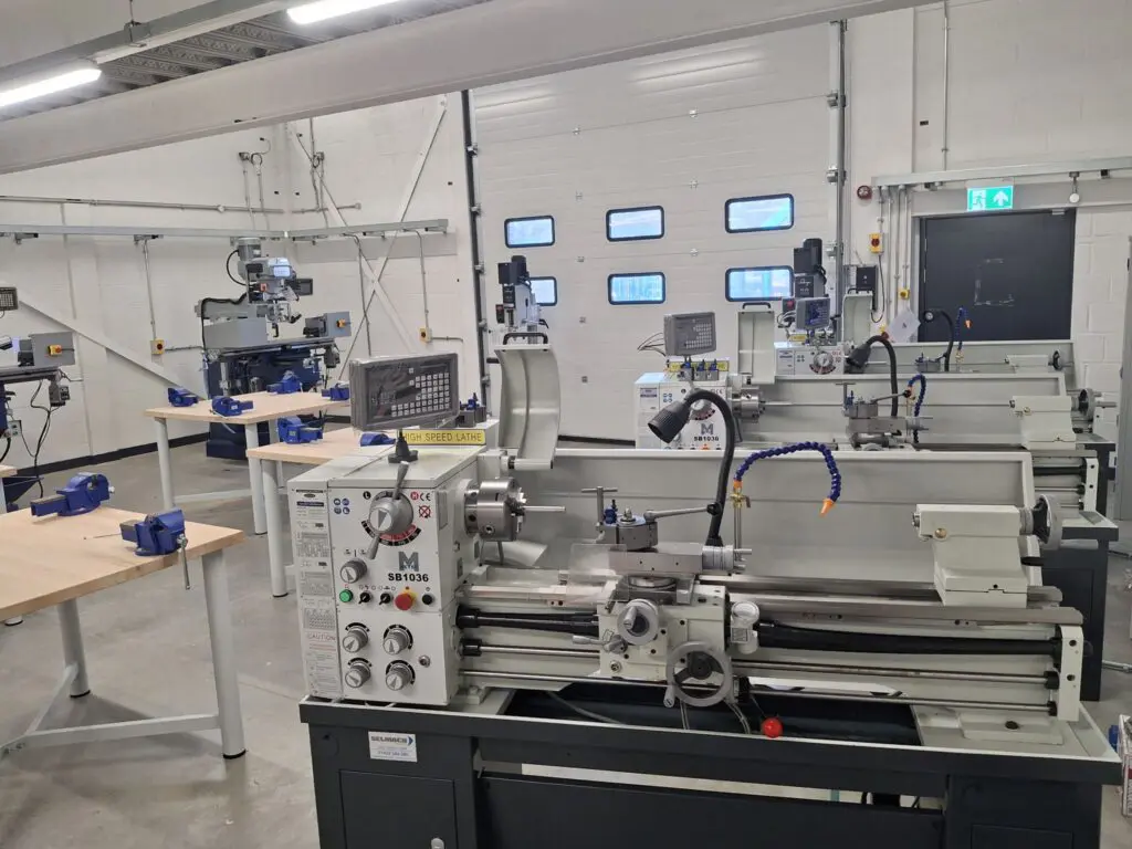Meyer Precision Centre Lathes image 20