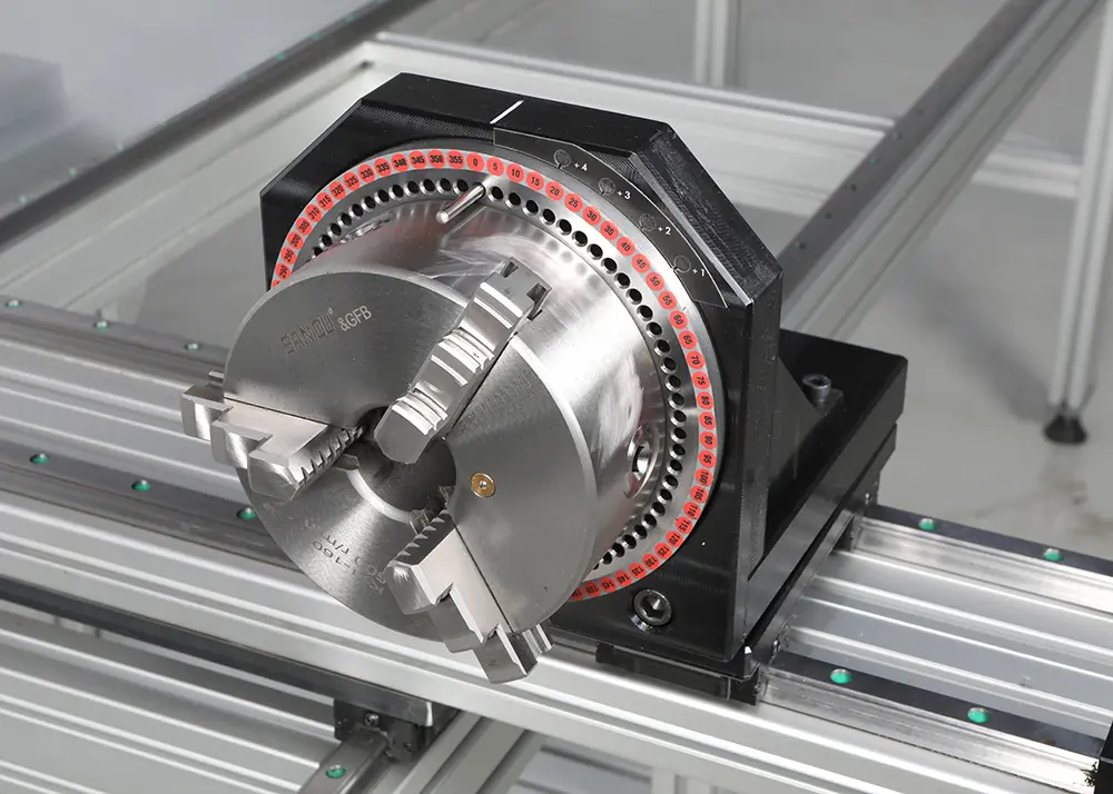 Moving Arm Table 8Q9A0722