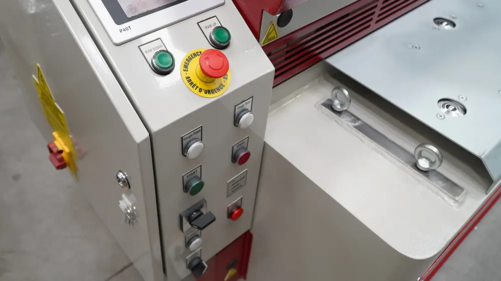 Morgan Rushworth RGMS Mechanical Guillotine Shear 415v image 15