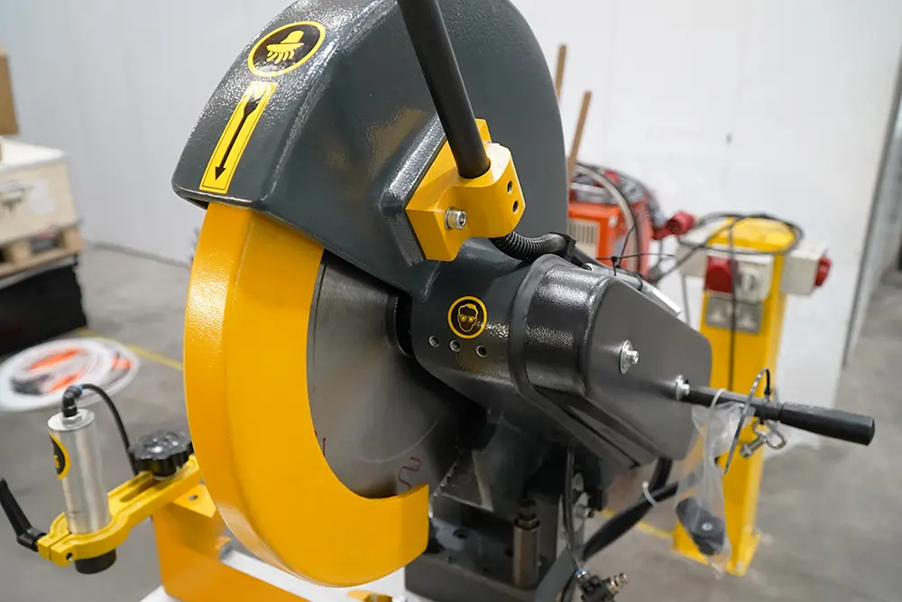 Sterling SAR400 Aluminium Circular Saw image 4