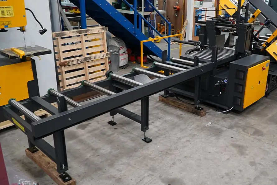 Powered Heavy-Duty Roller Track image 3