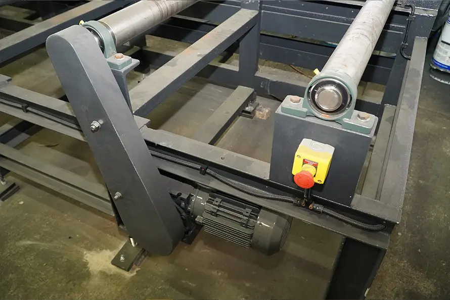 Powered Heavy-Duty Roller Track image 4