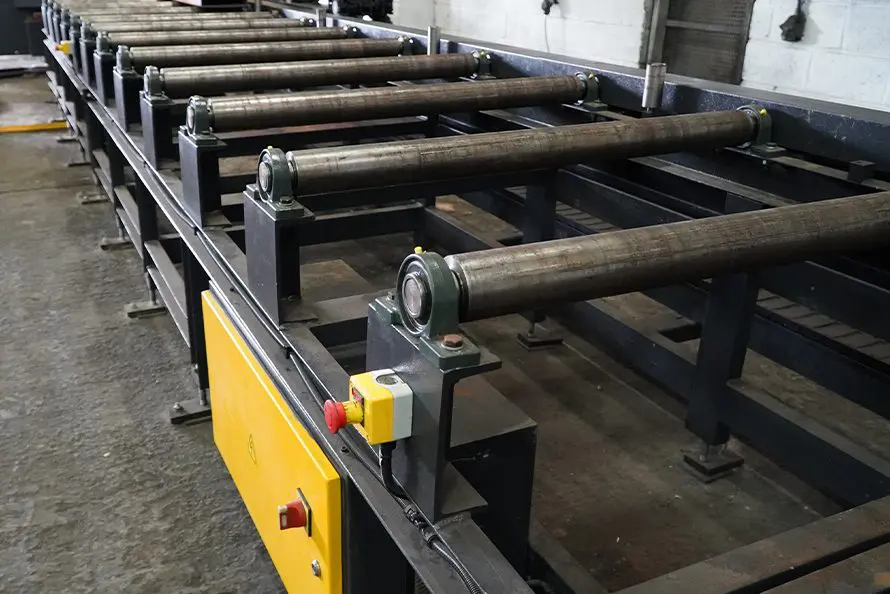 Powered Heavy-Duty Roller Track image 5