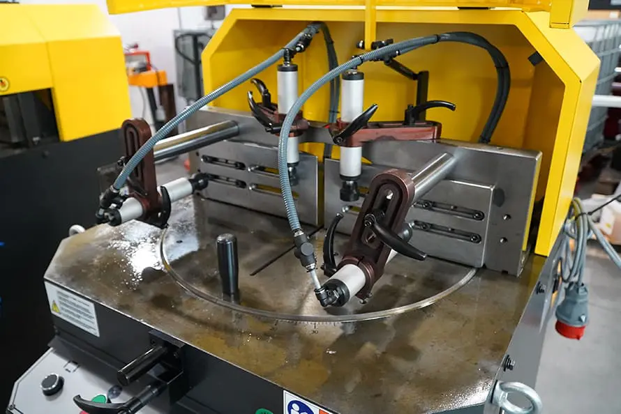 Sterling SAR 420 SA Semi-Automatic Aluminium Circular Saw image 6