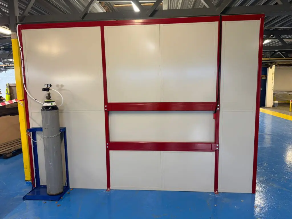 Booth with Conveyor Door