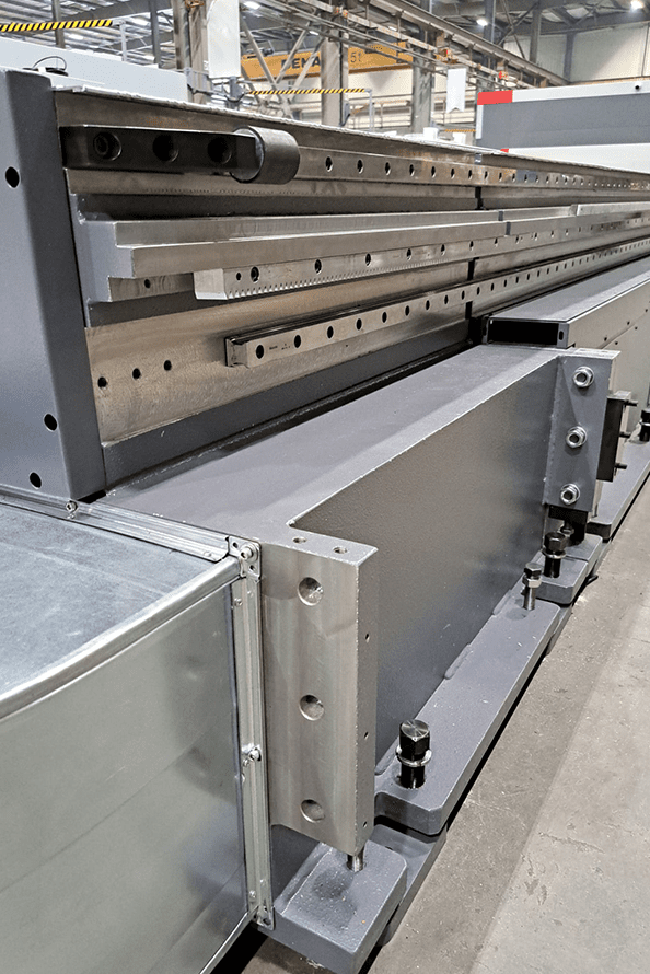 Morgan Rushworth XSM Fibre Laser Cutting Machines image 6