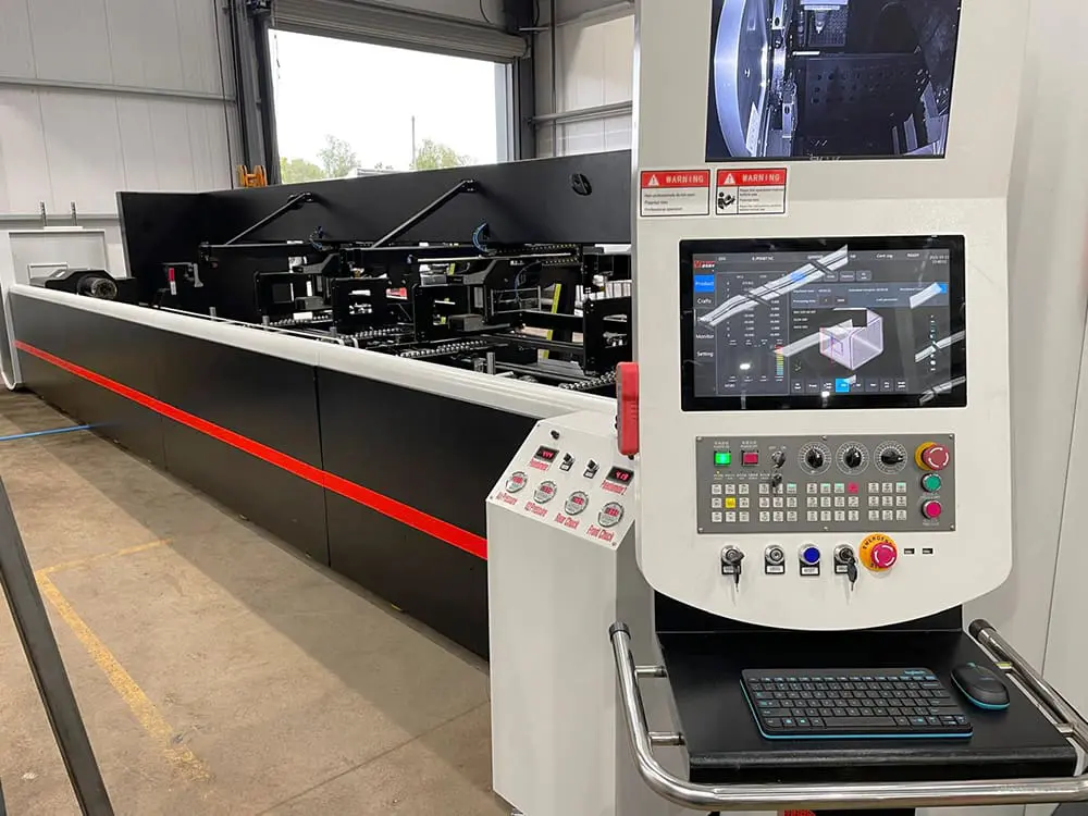 Morgan Rushworth XTM Front of Machine (Open)