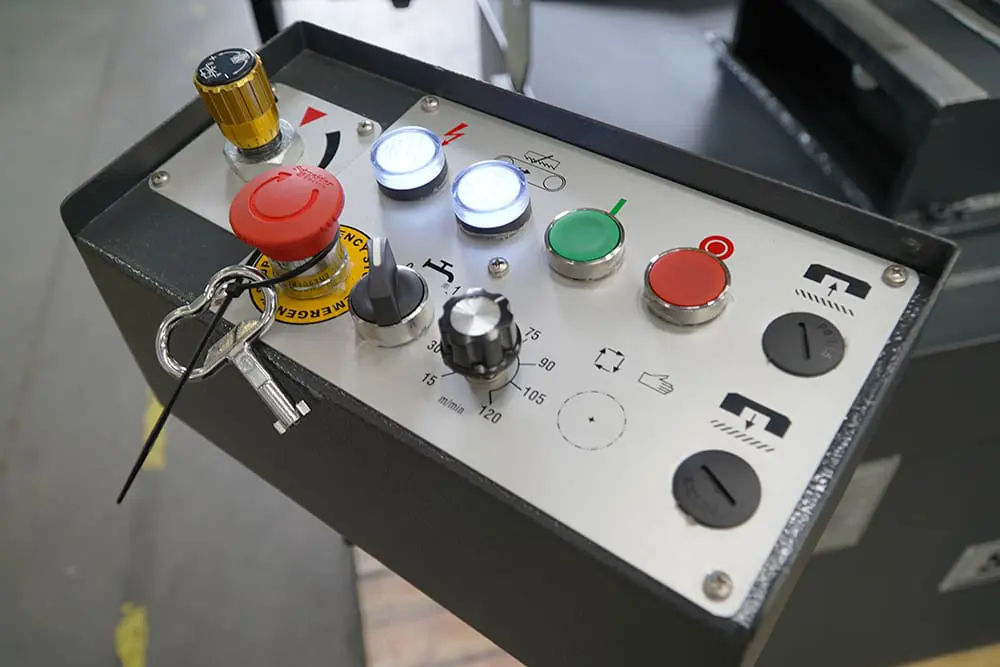 Sterling SRA 270 Control Panel