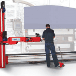 Front view Antil-Robotic-Arm-on-a-track