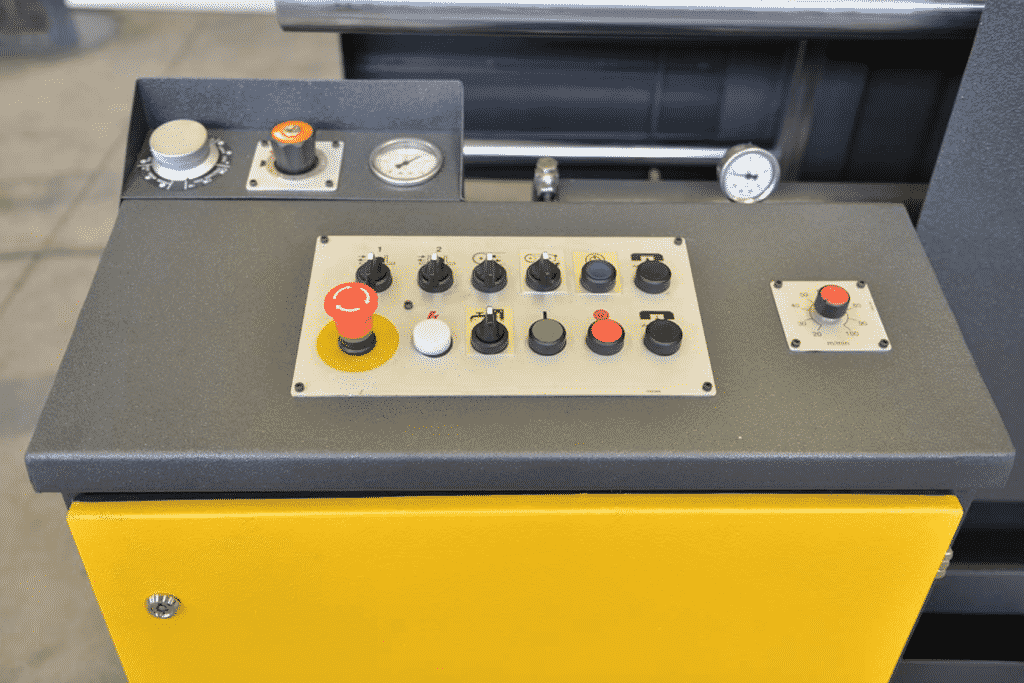 Control Panel detail for the Sterling-STC1110-SA-Bandsaw